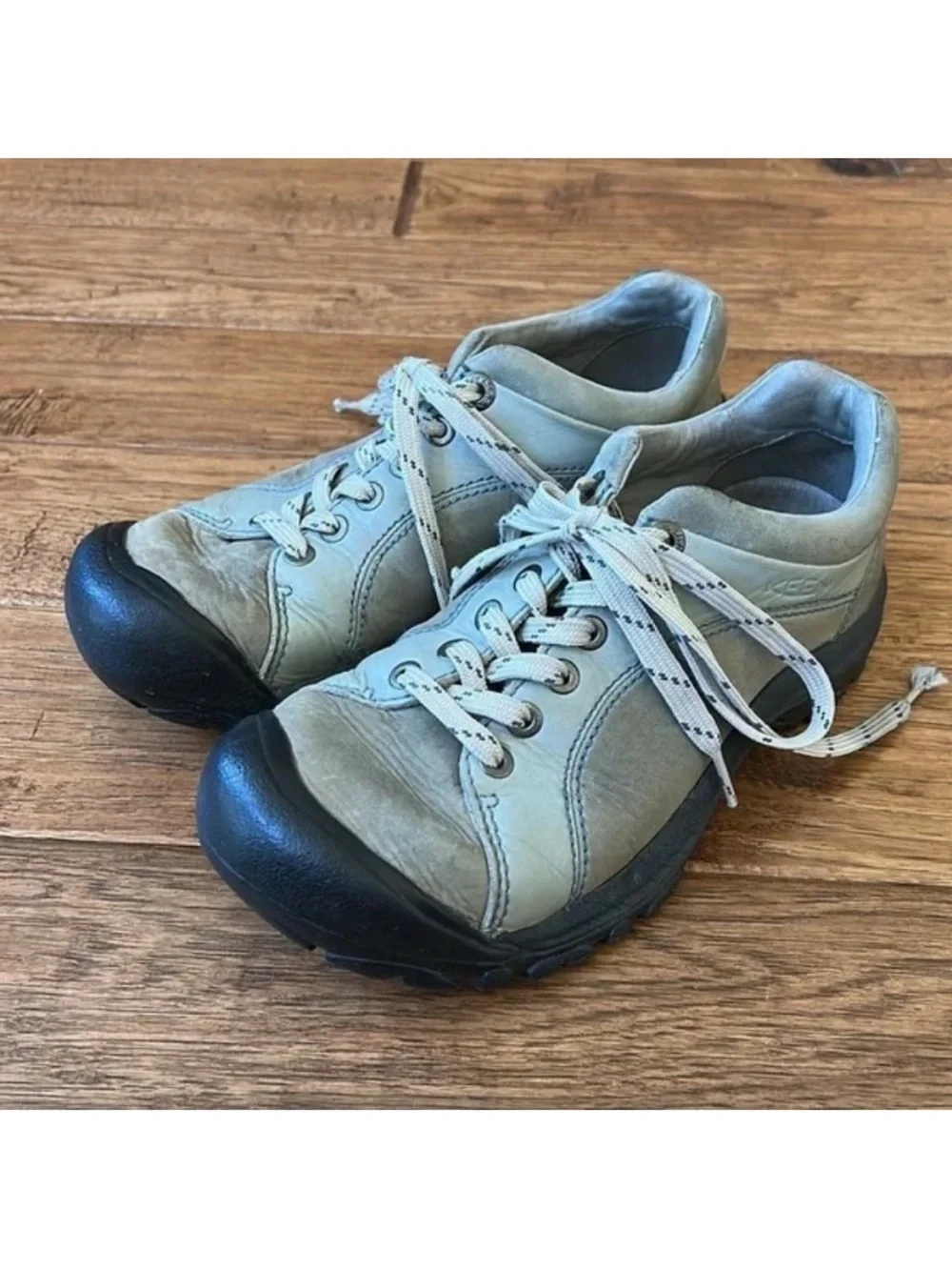 Keen Leather Lace Up Sneakers Casual Outdoor Hiking Olive Green Womens Size 6.5